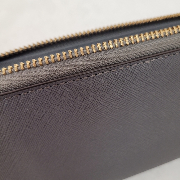 Michael kors Bifold gray leather wallet - Picture 11 of 12